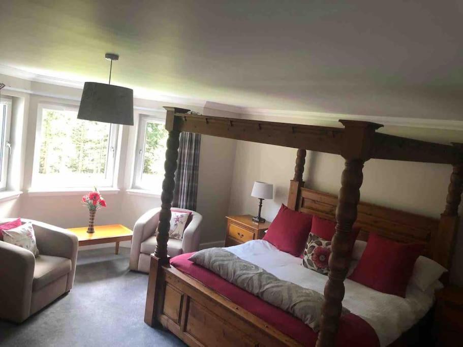 Cardon House - Luxury Highland Holiday Home Инвернесс Экстерьер фото