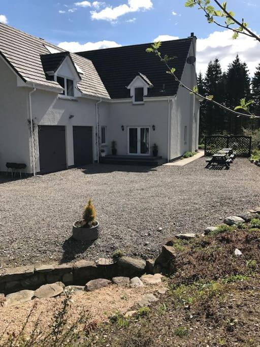 Cardon House - Luxury Highland Holiday Home Инвернесс Экстерьер фото